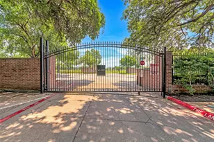 4721 Bradford Dr, Dallas, TX 75219 - Photo 22