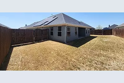 905 Rodgers Avenue, Godley, TX 76044 - Photo 6