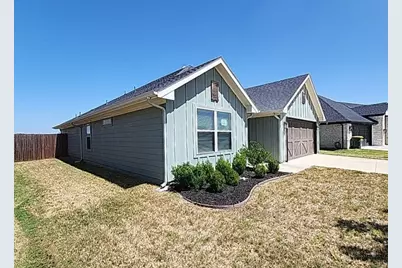 905 Rodgers Avenue, Godley, TX 76044 - Photo 2