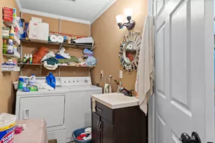 1412 Oaklawn St, Bellmead, TX 76705 - Photo 8
