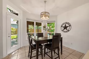 3906 Brookfield Dr, Arlington, TX 76001 - Photo 12