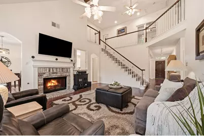 3906 Brookfield Drive, Arlington, TX 76001 - Photo 14