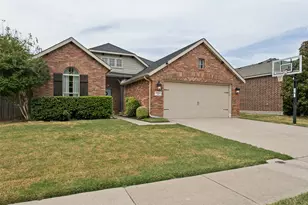 9913 Chrysalis Dr, Fort Worth, TX 76131 - Photo 2