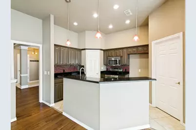 10228 Fieldcrest Drive, Benbrook, TX 76126 - Photo 12
