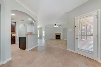 5836 Sunny Meadow Lane, Grand Prairie, TX 75052 - Photo 12