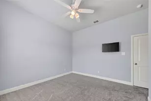 1506 Back Stretch Rd, Justin, TX 76247 - Photo 26
