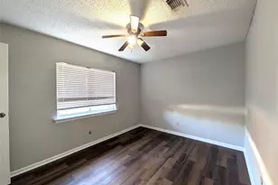 323 Teakwood Ln, Lewisville, TX 75067 - Photo 24