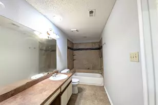 323 Teakwood Ln, Lewisville, TX 75067 - Photo 18