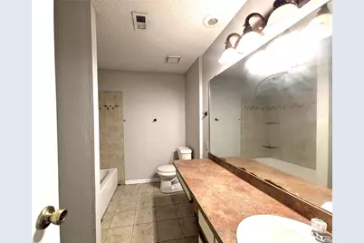 323 Teakwood Lane, Lewisville, TX 75067 - Photo 24