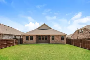 2324 O Keefe Dr, Little Elm, TX 75068 - Photo 18