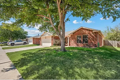 632 Partridge Drive, Saginaw, TX 76131 - Photo 2
