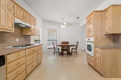 162 Warren Road, Lorena, TX 76655 - Photo 6