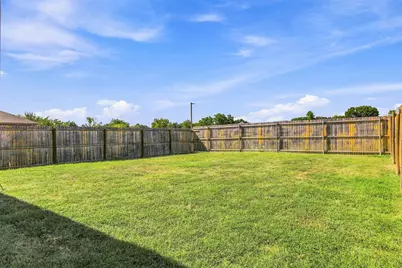 5709 Honey Creek Street, Fort Worth, TX 76179 - Photo 20