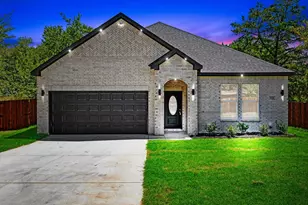 106 Bowers St, Seagoville, TX 75159 - Photo 4