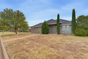 7017 Springwater Ave, Abilene, TX 79606 - Photo 2