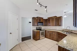 7017 Springwater Ave, Abilene, TX 79606 - Photo 14