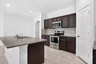 1111 Meadow Side Dr, Princeton, TX 75407 - Photo 2