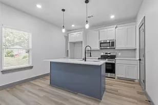 405 W Hull St, Denison, TX 75020 - Photo 4