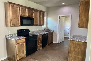 2332 County Rd 314, Cleburne, TX 76031 - Photo 8