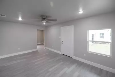 1434 Lillius Street, Abilene, TX 79603 - Photo 2
