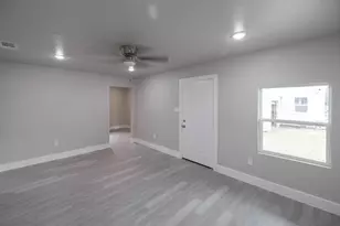 1434 Lillius St, Abilene, TX 79603 - Photo 2