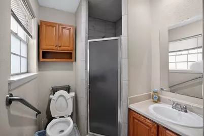 2125 Meadow Glen, Irving, TX 75060 - Photo 26