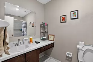 2125 Meadow Glen, Irving, TX 75060 - Photo 24