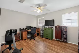 2125 Meadow Glen, Irving, TX 75060 - Photo 28