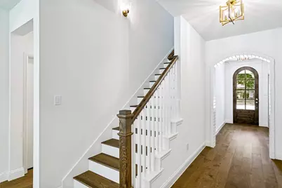 1609 Belle Place, Fort Worth, TX 76107 - Photo 4