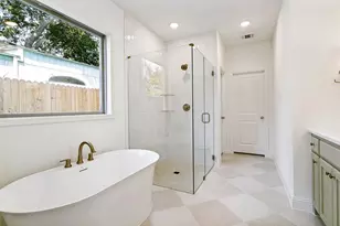 1609 Belle Pl, Fort Worth, TX 76107 - Photo 14