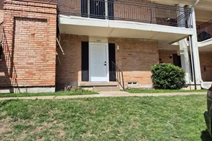 5057 Ridglea Ln, Fort Worth, TX 76116 - Photo 2