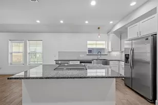 607 E Carter St, Sherman, TX 75090 - Photo 8