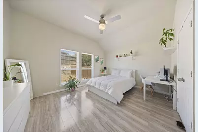 8275 Clarksprings Drive, Dallas, TX 75236 - Photo 16