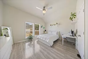 8275 Clarksprings Dr, Dallas, TX 75236 - Photo 16