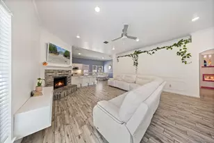 8275 Clarksprings Dr, Dallas, TX 75236 - Photo 8