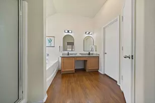 8275 Clarksprings Dr, Dallas, TX 75236 - Photo 18