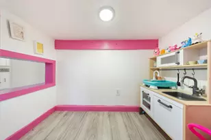 8275 Clarksprings Dr, Dallas, TX 75236 - Photo 24