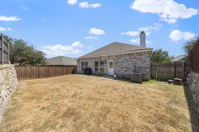 8275 Clarksprings Drive, Dallas, TX 75236 - Photo 30