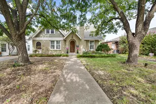2620 S Adams St, Fort Worth, TX 76110 - Photo 2