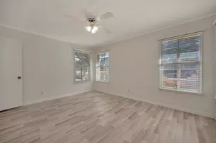 6106 Guilford St, Forest Hill, TX 76119 - Photo 6