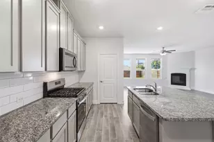 11216 Ranchera Dr, Aubrey, TX 76227 - Photo 14