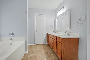 106 Bent Creek Ct, Waxahachie, TX 75165 - Photo 6