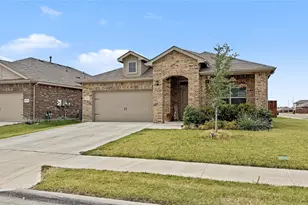 8525 Big Apple Dr, Fort Worth, TX 76179 - Photo 2