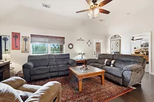13043 Gold Hill Rd, Argyle, TX 76226 - Photo 6