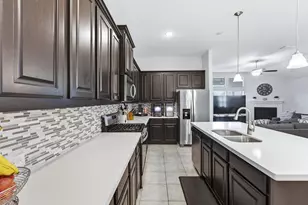 2810 Willow Ln, Melissa, TX 75454 - Photo 10