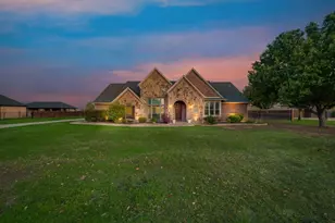 18176 Langford Lane, Talty, TX 75126 - Photo 2
