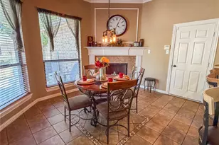 2737 Wood Lake Dr, Cedar Hill, TX 75104 - Photo 14