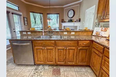 2737 Wood Lake Drive, Cedar Hill, TX 75104 - Photo 12