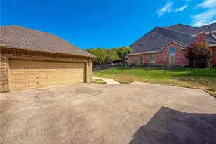 2737 Wood Lake Dr, Cedar Hill, TX 75104 - Photo 40