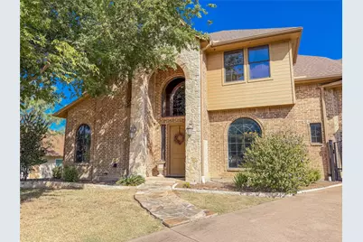 2737 Wood Lake Drive, Cedar Hill, TX 75104 - Photo 2